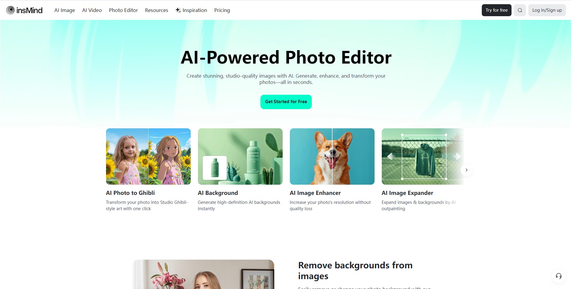 insMind AI Image Extender expanding a product photo seamlessly.